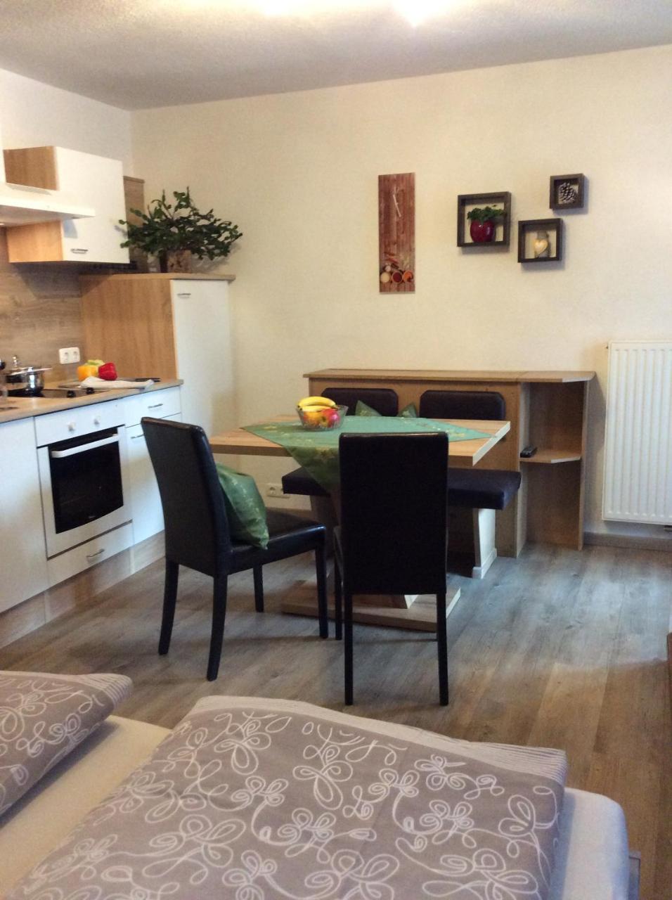 Weitlaner Birgit Apartment Силиан Екстериор снимка